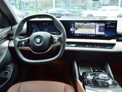 BMW 5 Series 530Li Luxury M Sport Package - photo 12