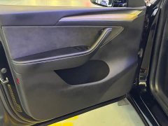 Tesla Model Y Rear-Wheel Drive - ფოტო 12