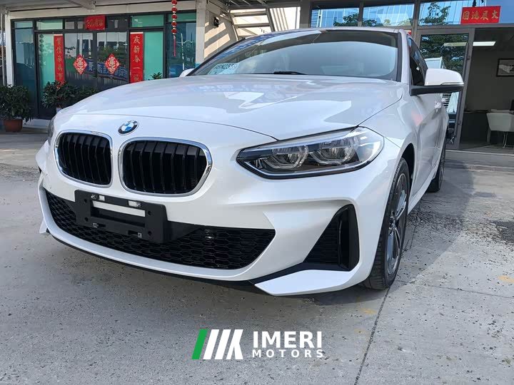 BMW 1 Series 2022 120i M Sports Night Edition
