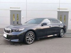 BMW i5 eDrive 35L M Sport Package - ფოტო 1