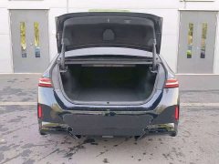 BMW i5 eDrive 35L M Sport Package - ფოტო 13