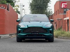 Aston Martin DBX 3.0T Straight-Six - ფოტო 2