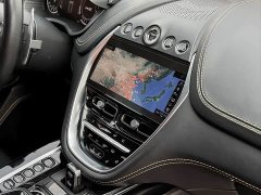 Aston Martin DBX 3.0T Straight-Six - ფოტო 9