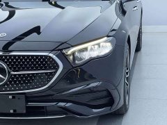 Mercedes-Benz E-Class E 300 L Luxury Sport - ფოტო 3