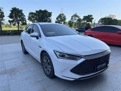 BYD Qin PLUS Glory Edition DM-i 55KM Leading - ფოტო 3