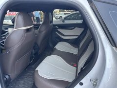BYD Qin PLUS Glory Edition DM-i 55KM Leading - ფოტო 5