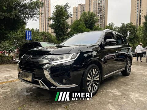 2021 Mitsubishi Outlander 2.4L AWD Enjoy Edition 5-Seater - автомобиль из Китая