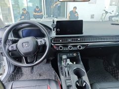 Honda Envix 240TURBO CVT Leading Edition - ფოტო 6