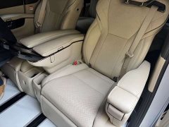 Toyota Vellfire Crown Hybrid 2.5L Executive Premier Edition - фото 8