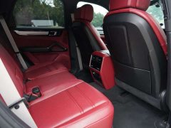 Porsche Cayenne 3.0T Platinum Edition - ფოტო 13