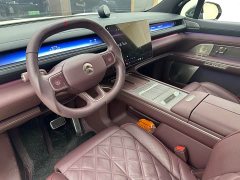 NIO ES8 Six-Seat Executive Signature Edition - photo 5
