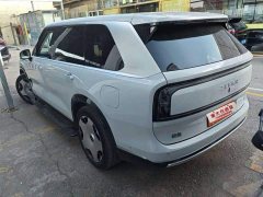 Zeekr 9X Hyper Edition 70kWh Six-Seater - ფოტო 3