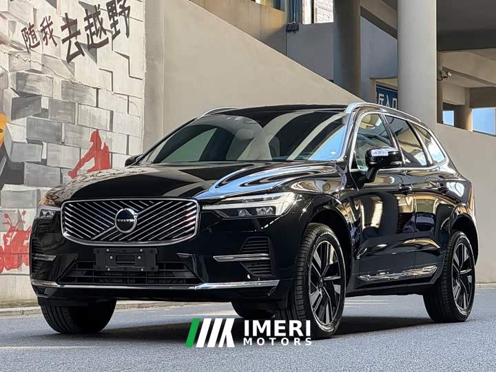 Volvo XC60 B5 AWD Smart Remote Luxury Edition