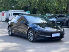 Tesla Model 3 Long Range All-Wheel Drive - фото 2