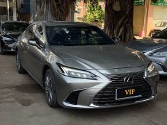 Lexus ES 300h Premium Edition - фото 2