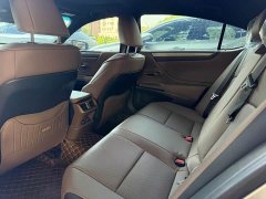 Lexus ES 300h Premium Edition - фото 6