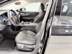 FAW Red Flag E-QM5 Facelift Base Mobility Edition - фото 7