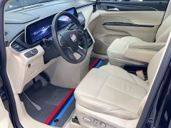 Buick GL8 ES Luxe Enjoyment Edition - ფოტო 13