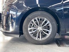 Buick GL8 ES Luxe Enjoyment Edition - ფოტო 8