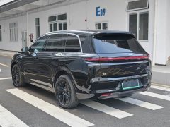 Li Auto Ideal L8 Air - ფოტო 13