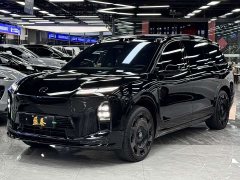 NIO ES8 Six-Seat Executive Signature Edition - ფოტო 1
