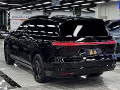 NIO ES8 Six-Seat Executive Signature Edition - ფოტო 5