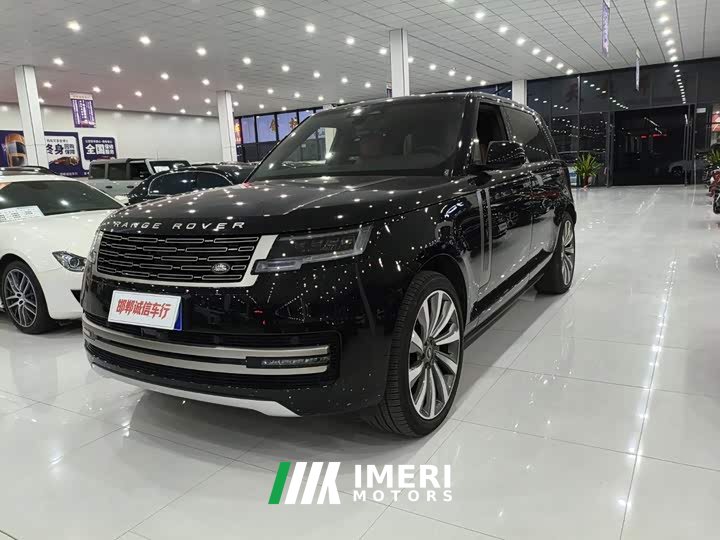 Land Rover Range Rover 3.0 L6 400PS Extended Wheelbase 7-Seater - car from China