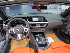 BMW Z4 sDrive 25i M Sport Package - ფოტო 13