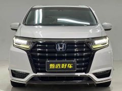 Honda Odyssey 2.0L e:HEV Luxury - photo 2