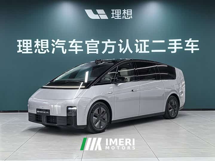 Li Auto Li Xiang MEGA Ultra - car from China