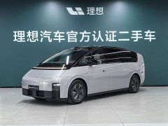 Li Auto Li Xiang MEGA Ultra - photo 1