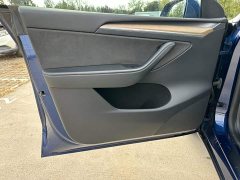 Tesla Model Y Long Range All-Wheel Drive 3D7 - ფოტო 14