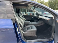 Tesla Model Y Long Range All-Wheel Drive 3D7 - ფოტო 16