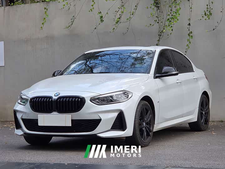 BMW 1 Series Facelift 125i M Sport Night Edition - ავტომობილი ჩინეთიდან