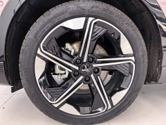 Voyah Lantu Zhiyin Four-Wheel Drive Global Edition - photo 11
