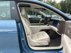 IM Motors Zhiji LS6 Pure Electric Max - ფოტო 13