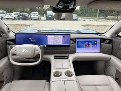 IM Motors Zhiji LS6 Pure Electric Max - ფოტო 17