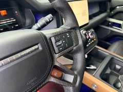 Land Rover Defender 110 3.0T P400 Dark Edition - фото 17