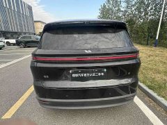 Li Auto i8 Standard Edition - ფოტო 9