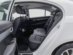 Geely Emgrand UP 1.5L CVT Luxury - ფოტო 15