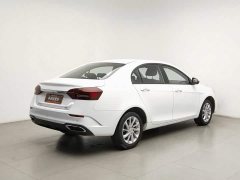 Geely Emgrand UP 1.5L CVT Luxury - ფოტო 2