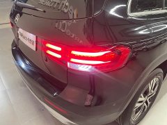 Mercedes-Benz GLB 220 Dynamic - ფოტო 9
