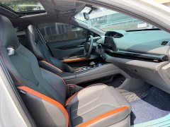 Changan UNI-V 1.5T Premium - ფოტო 12