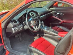 Porsche 718 Boxster T 2.0T - фото 9