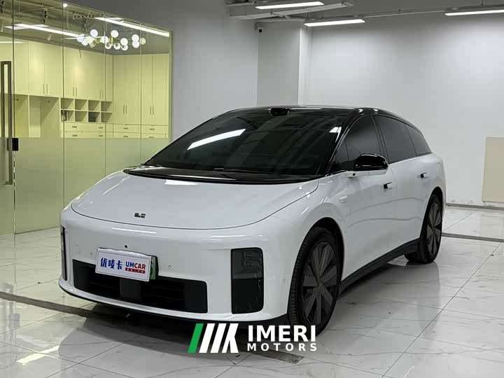 Li Auto i6 Two-Wheel Drive Standard