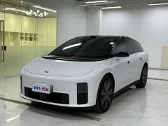 Li Auto i6 Two-Wheel Drive Standard - ფოტო 1