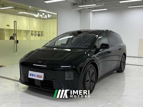 2026 Li Auto i8 Standard Edition - автомобиль из Китая