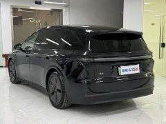 Li Auto i8 Standard Edition - ფოტო 4