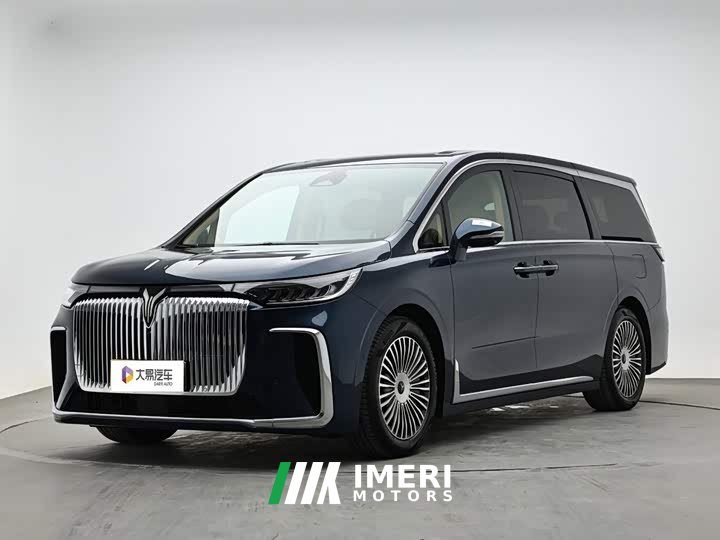 Voyah Lantu Dreamchaser PHEV AWD Flagship Kunpeng Edition - автомобиль из Китая