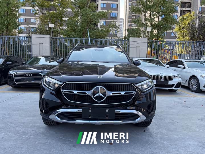 Mercedes-Benz GLC 260 L 4MATIC Luxury 5-Seater - car from China